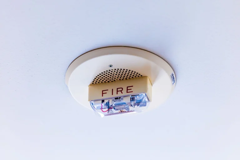 Ceiling-mounted alarm in a building